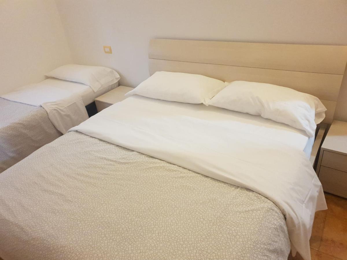 Maffucci 24 Bilocale Molto Spazioso E Moderno Milan Luaran gambar